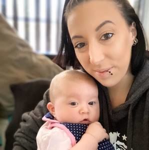 Meet your Posher, Kayla